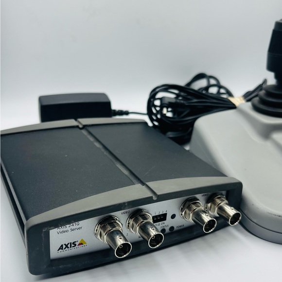 Axis Communications Device - Picture 4 of 7